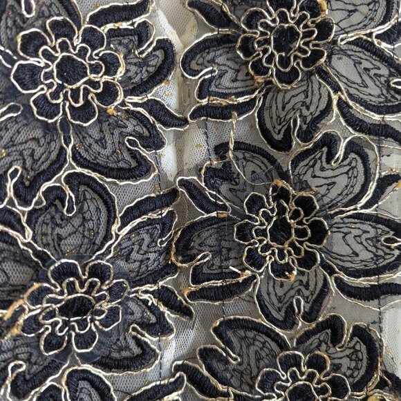 Unbranded 3D applique floral sheer mesh polka dot cape - Picture 5 of 8